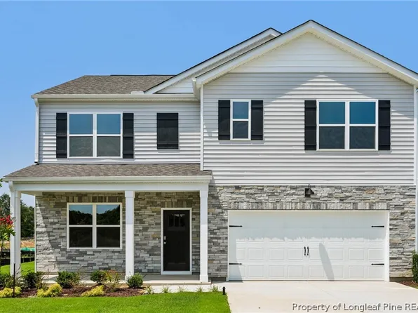 50 Firehawk Dr, Spring Lake, NC 28390