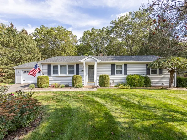 140 Edgewood Circle, Southington, CT 06489