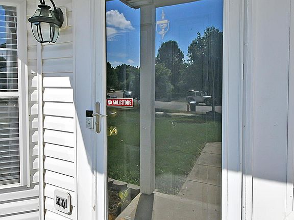 4th image of 1520 Berkhard Dr