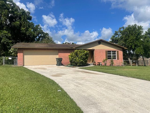 1st image of 4923 Celia Cir W