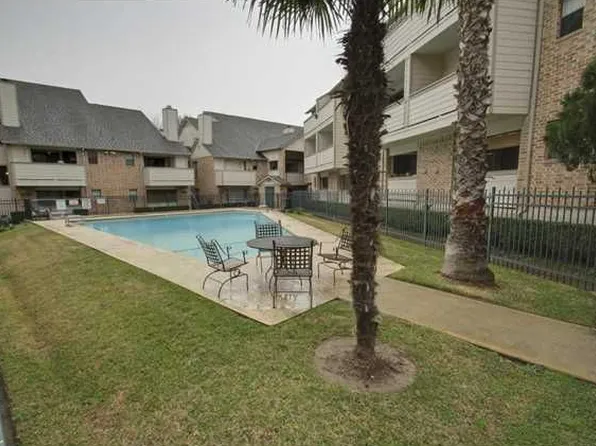 2500 Burleson Rd APT 316, Austin, TX 78741