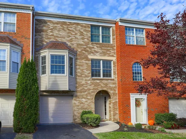 56 Jayme Dr, York, PA 17402