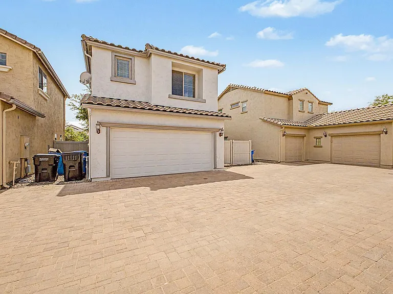 26616 N Babbling Brook Dr — Photo 43