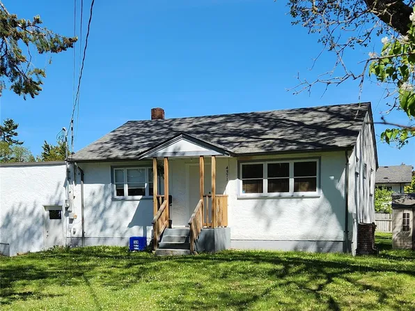 4371 Shelbourne St, Saanich, BC V8N 3G4