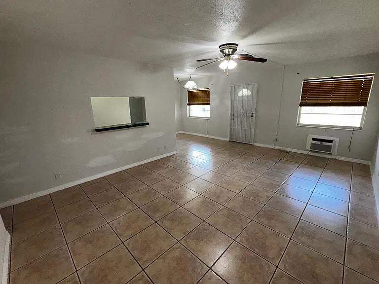 2918 Funston St #32 — Photo 5