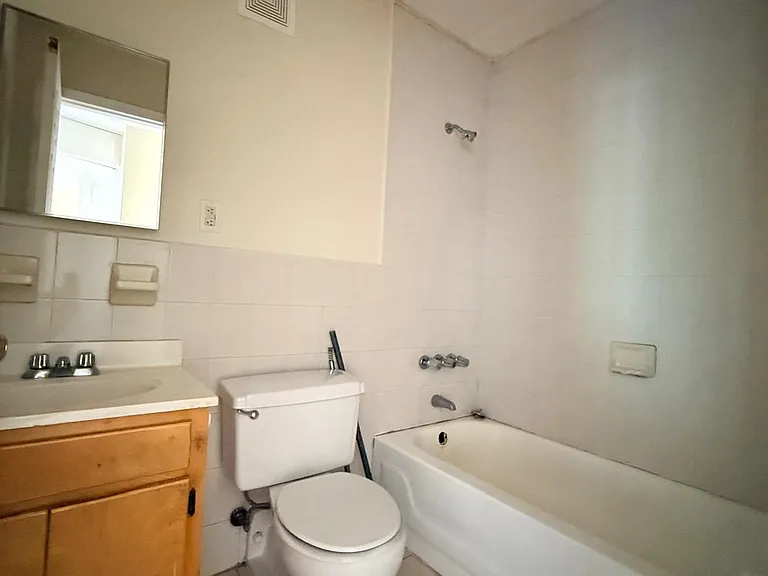 75A Cooper St #2A — Photo 8