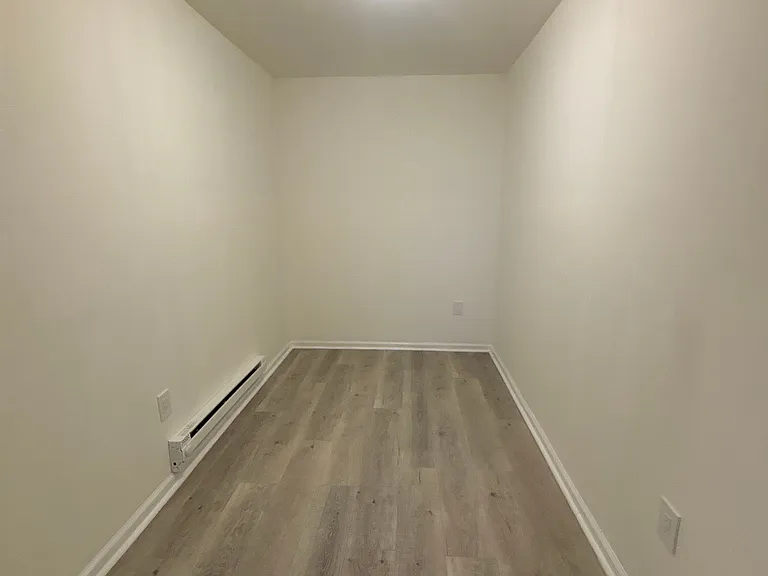6117 Glenmore Ave #1 — Photo 9