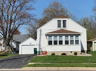 202 Brandon St, Waupun, WI 53963