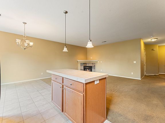 3rd image of 58963 Greenbrier Loop