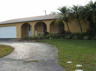 8660 Wilshire Dr, Miramar, FL 33025