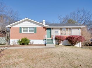 5008 Bonnawell Dr, Hermitage, TN 37076