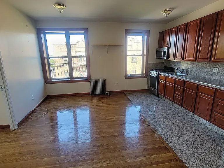 53 Church Ave #4 — Photo 2