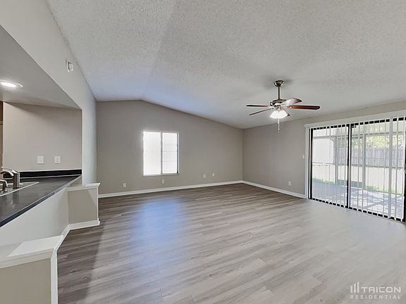 3rd image of 5639 Garden Grove Cir