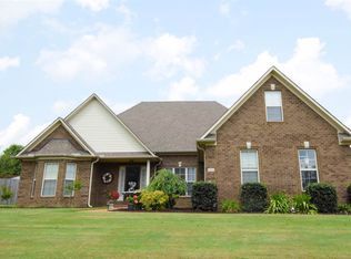 102 Riverbirch Ln, Medina, TN 38355