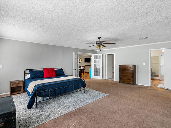 5th image of 904 Kent Dr