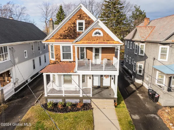 1029 Baker Avenue, Schenectady, NY 12309