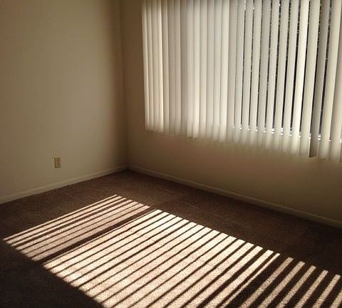 5th image of 1620 P St APT 18