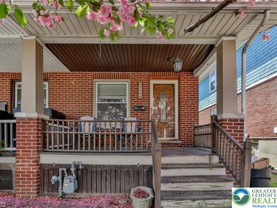 2448 Birch St, Easton, PA, 18042