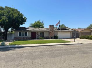 1721 W Kanai Ave, Porterville, CA 93257