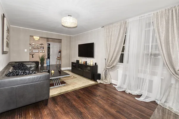 Sold by Fillmore | media 20