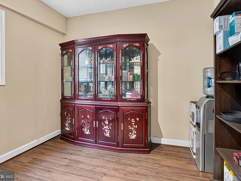 7708 Viceroy St — Photo 16