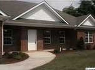 302 Red Oak Rd, Madison, AL 35758