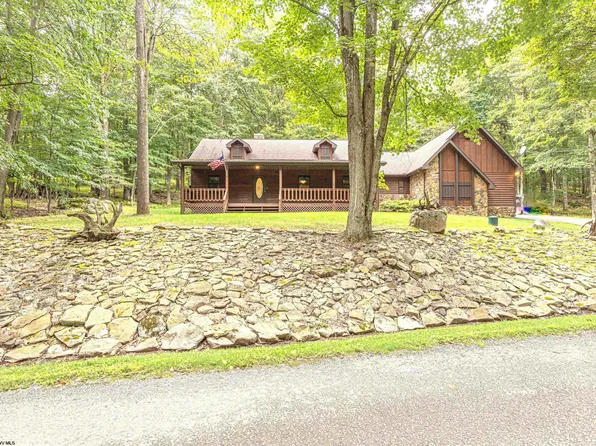 159 Windflower Dr, Terra Alta, WV 26764