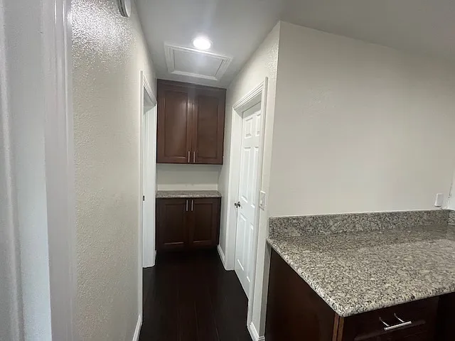 1346 S Joane Way — Photo 16