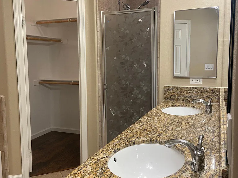 1317 Garfield Ave — Photo 29