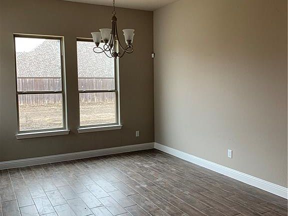 4th image of 349 Equestrian Dr