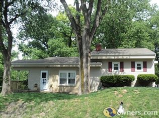 38 N Crown Dr, Collinsville, IL 62234