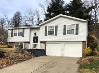 24 Finch Ave, Wheeling, WV 26003