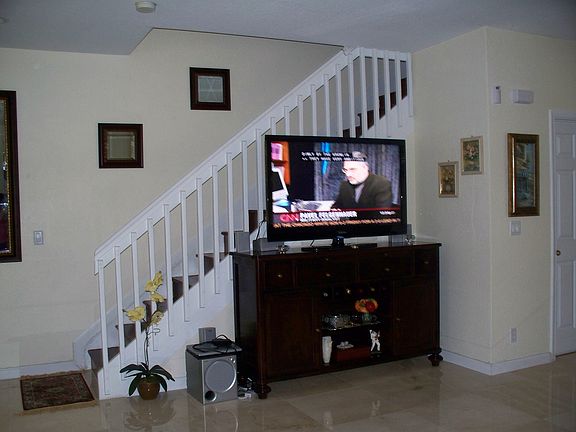 stairs 2-story