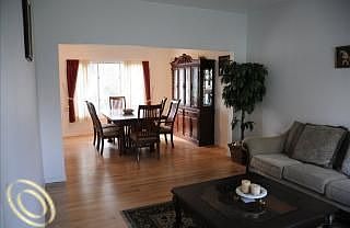 4th image of 1708 Stauch Dr