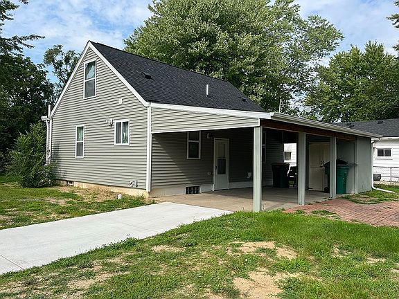 3rd image of 1104 Parkwood Ave