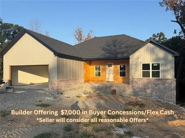 8 Jellinger Ln, Bella Vista, AR 72715