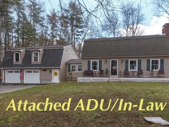 59 North Rd, Sandown, NH 03873