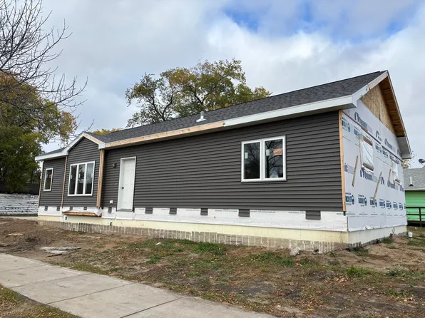 415 2nd St NW, Cass Lake, MN 56633