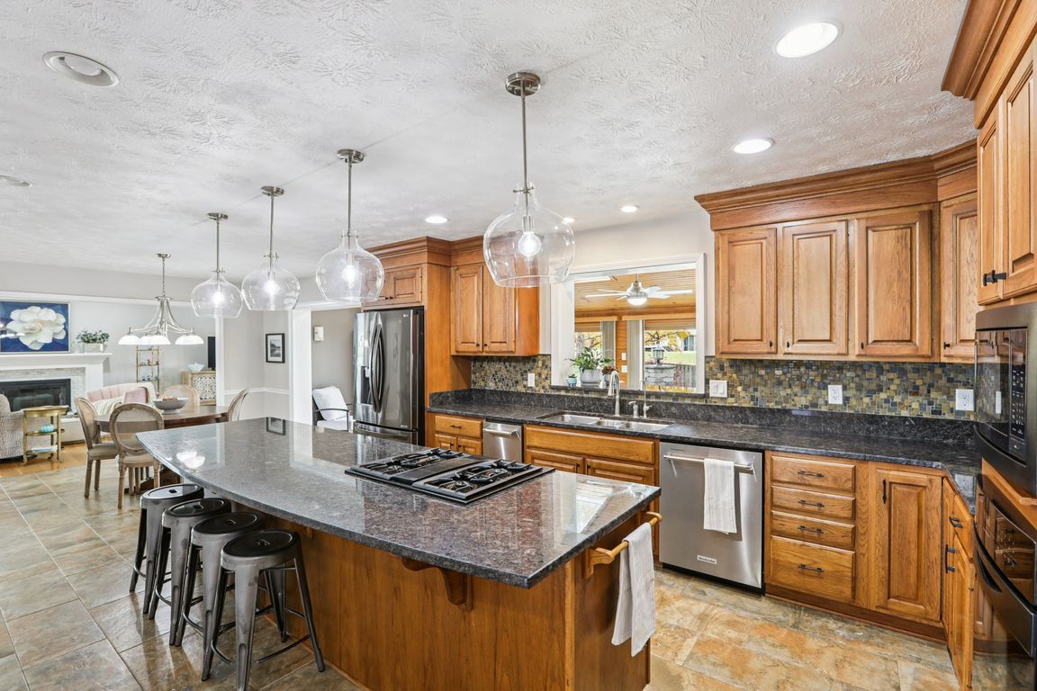 next background image