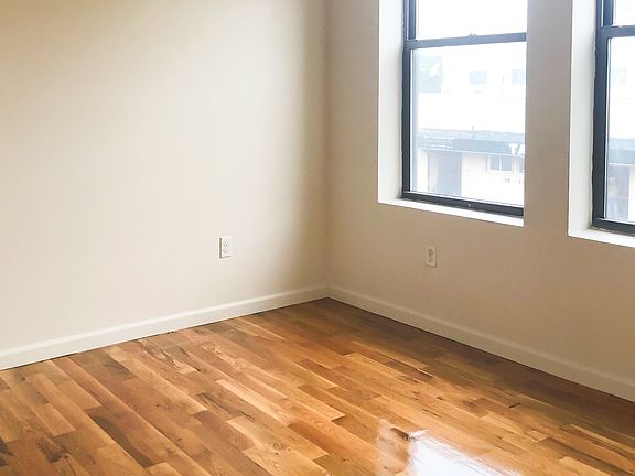 4th image of 42 Broadway APT 2A