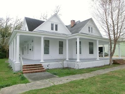 109 W Edwards St, Rayne, LA, 70578
