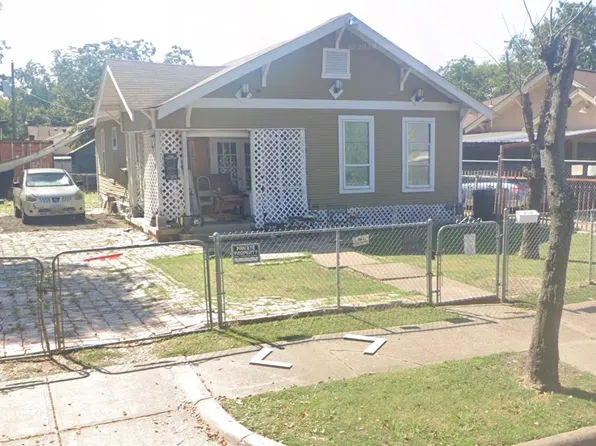 3010 Jerome St, Dallas, TX 75223