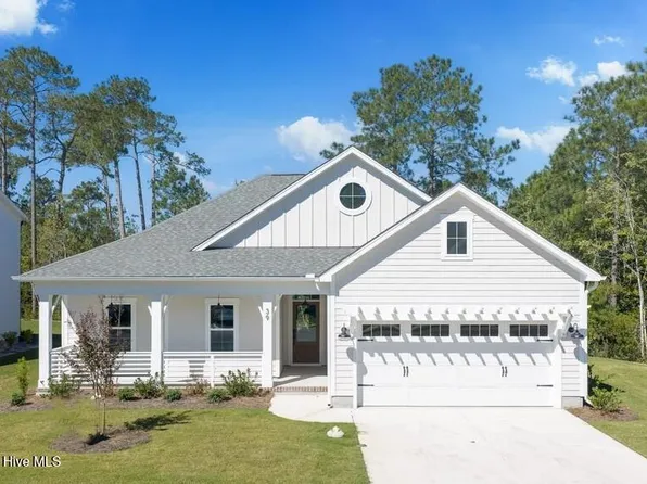 39 Streambed Way, Hampstead, NC 28443