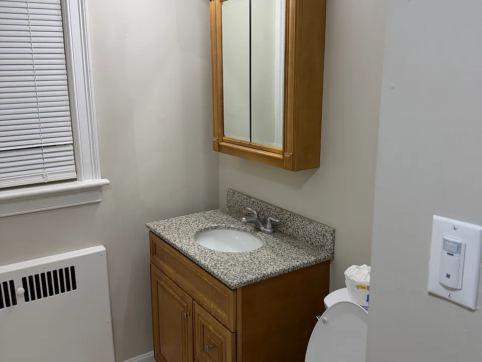 21 Wiltshire Rd #2P