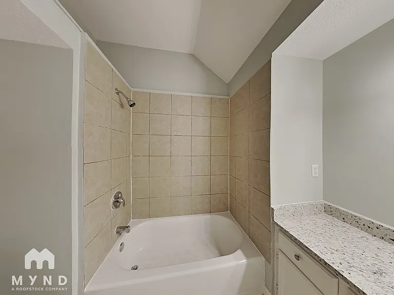 5266 Rolling Ridge Cv — Photo 10