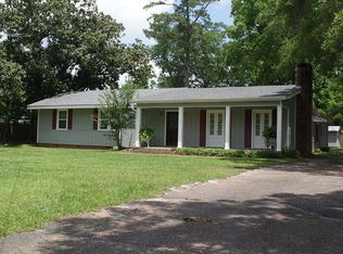 910 Park Rd, Deridder, LA 70634