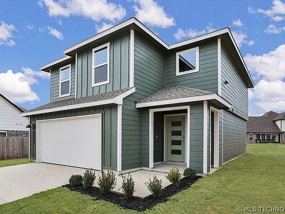 2nd image of 3506 N 35th Ct