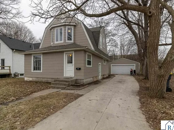 441 South Ave, North Mankato, MN 56003