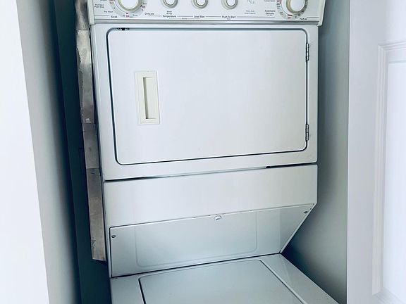 4th image of 3232 Coral Way APT 1402