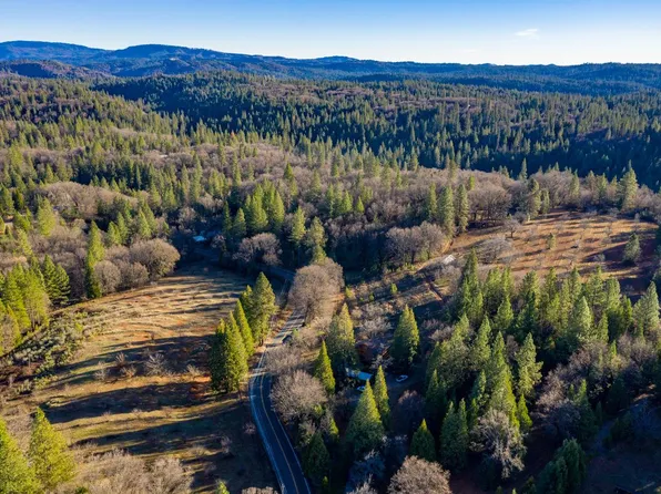 21785 Highway 26, West Point, CA 95255